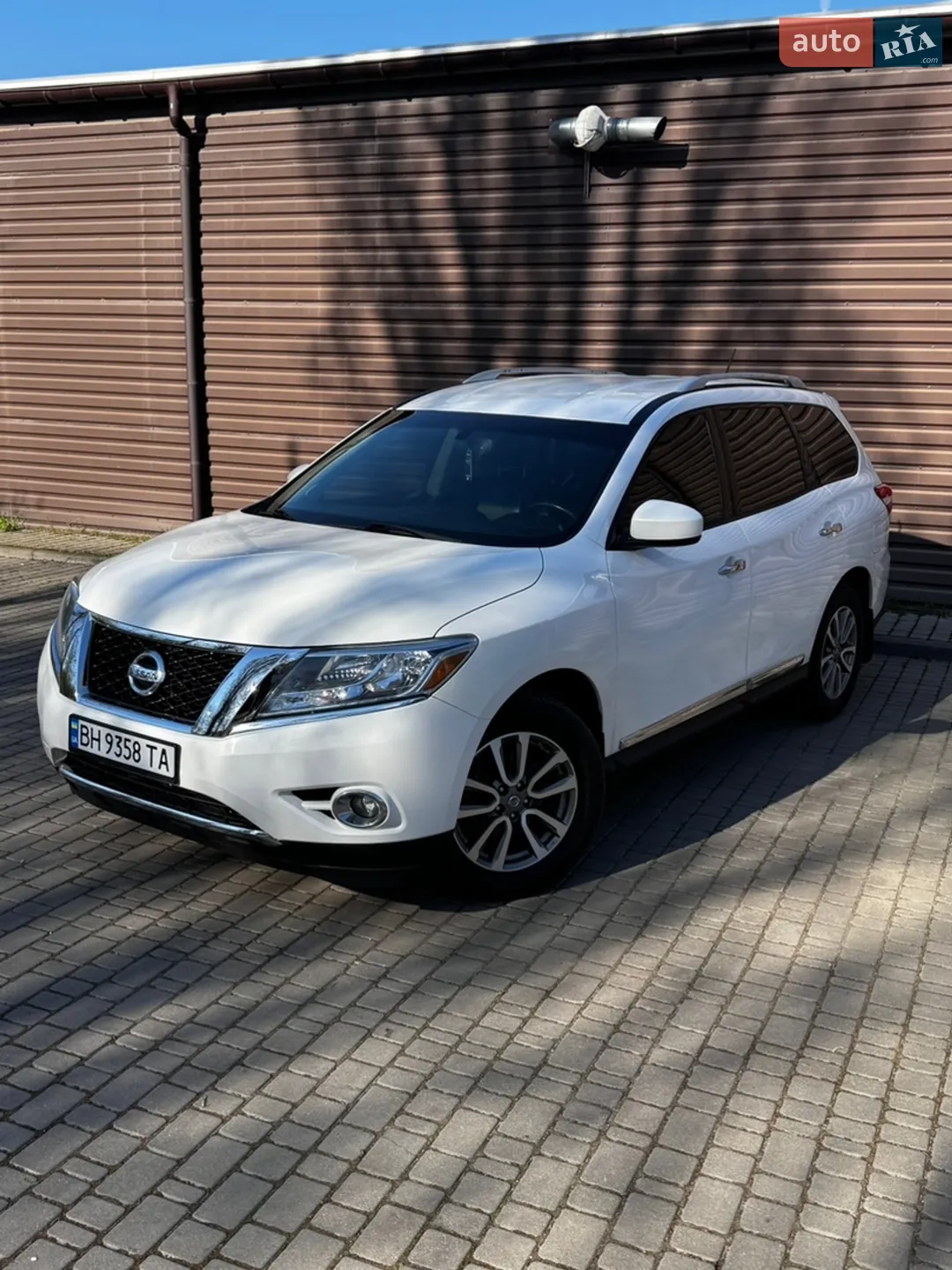 2013 Nissan Pathfinder - фото 1