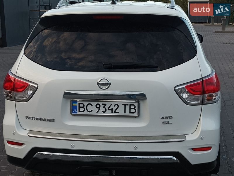 Nissan Pathfinder 2013