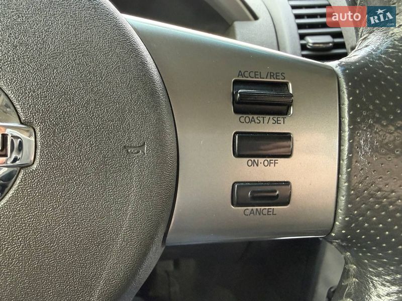 Внедорожник / Кроссовер Nissan Pathfinder 2006 в Днепре