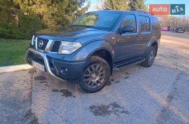 Позашляховик / Кросовер Nissan Pathfinder 2006 в Бердичеві