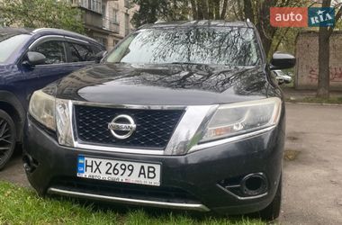 Внедорожник / Кроссовер Nissan Pathfinder 2014 в Хмельницком