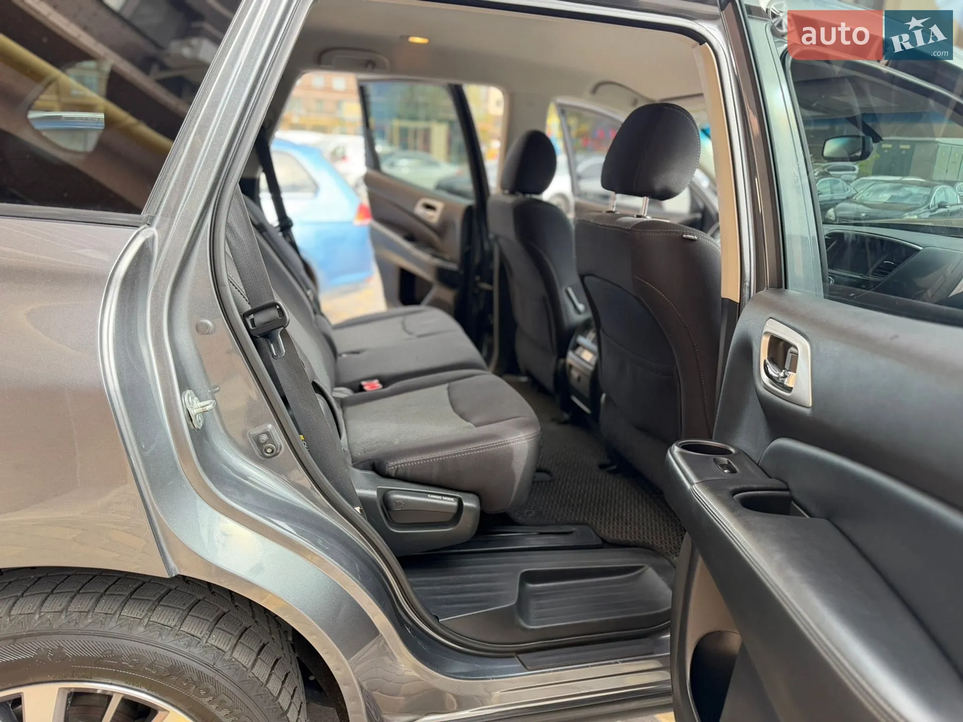 2019 Nissan Pathfinder - мініатюра 15