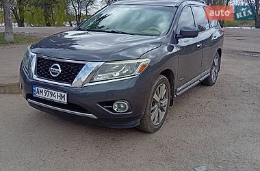 Позашляховик / Кросовер Nissan Pathfinder 2014 в Бердичеві