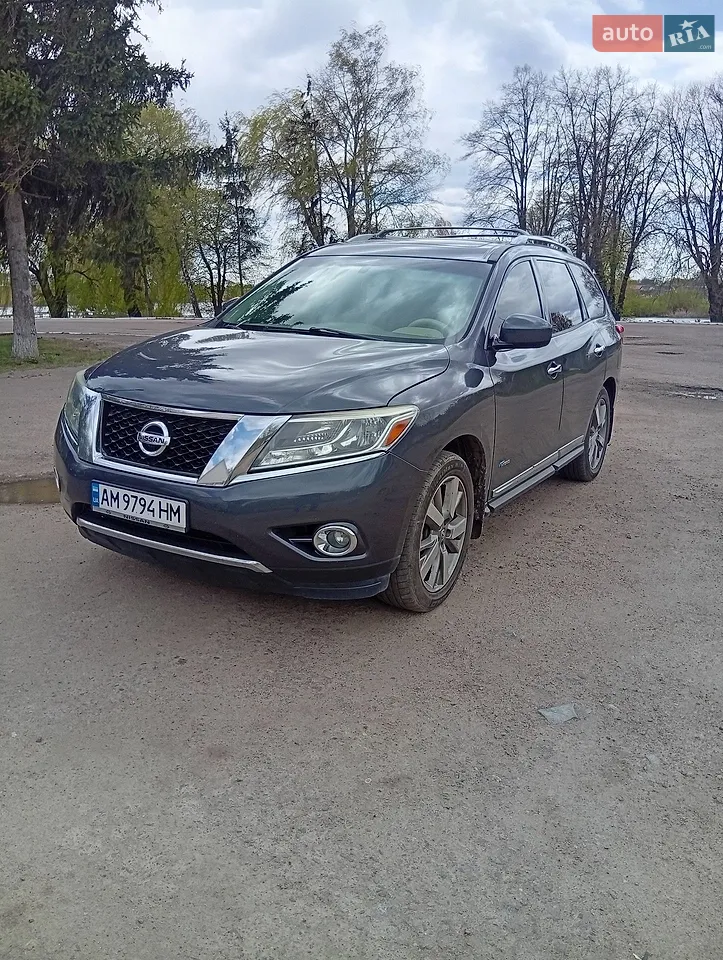 2013 Nissan Pathfinder - мініатюра 25