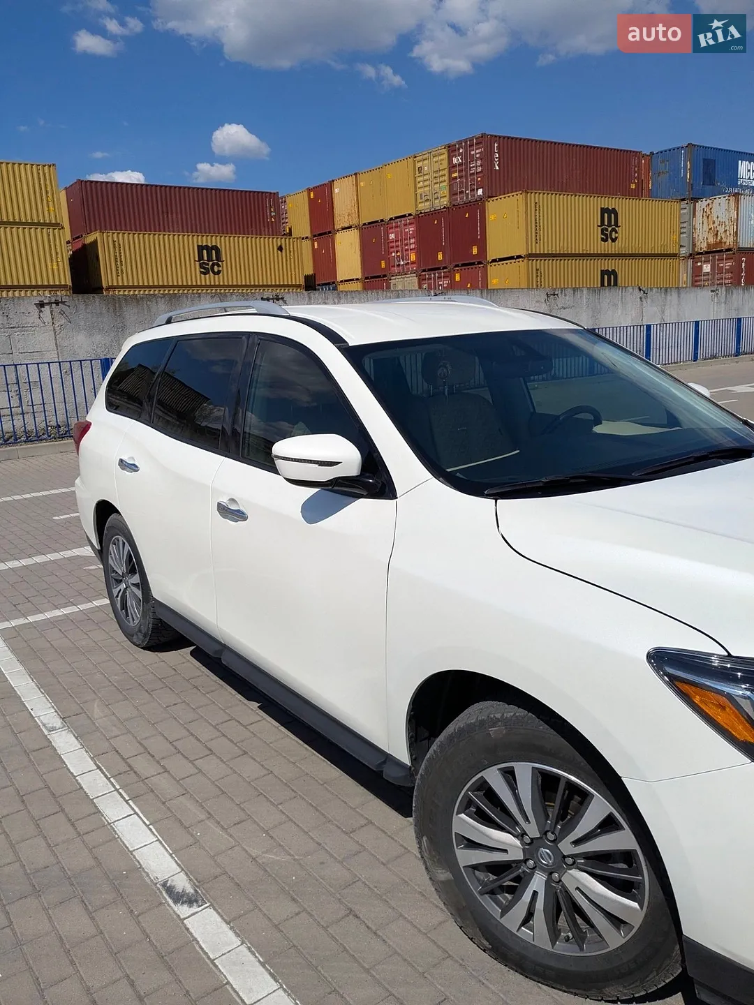 2017 Nissan Pathfinder - мініатюра 4