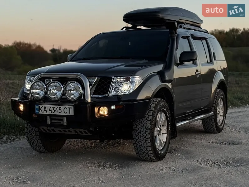 Nissan Pathfinder 2005