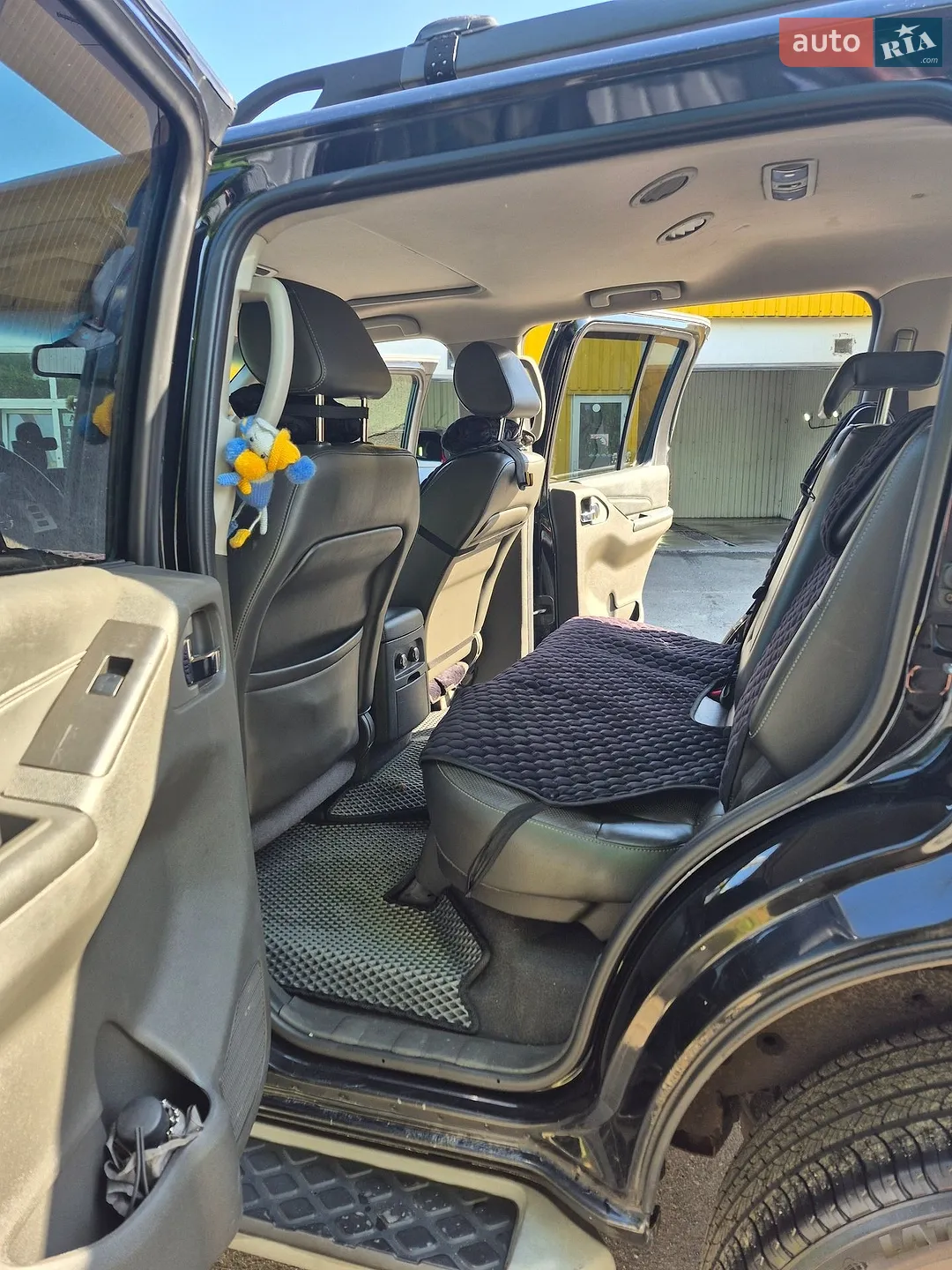 2010 Nissan Pathfinder - мініатюра 7