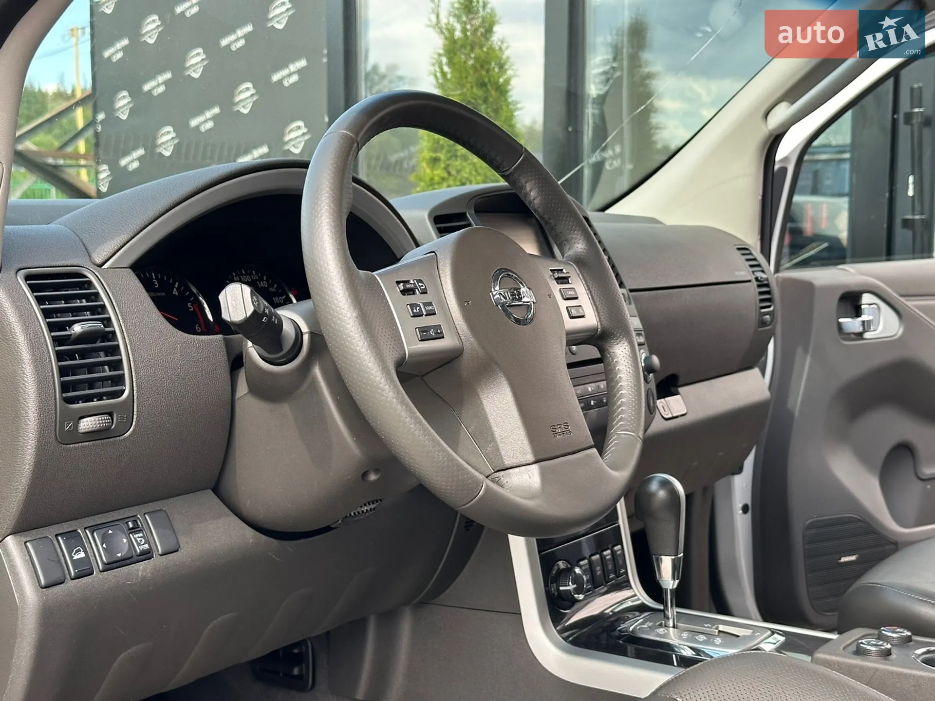 2014 Nissan Pathfinder - мініатюра 15