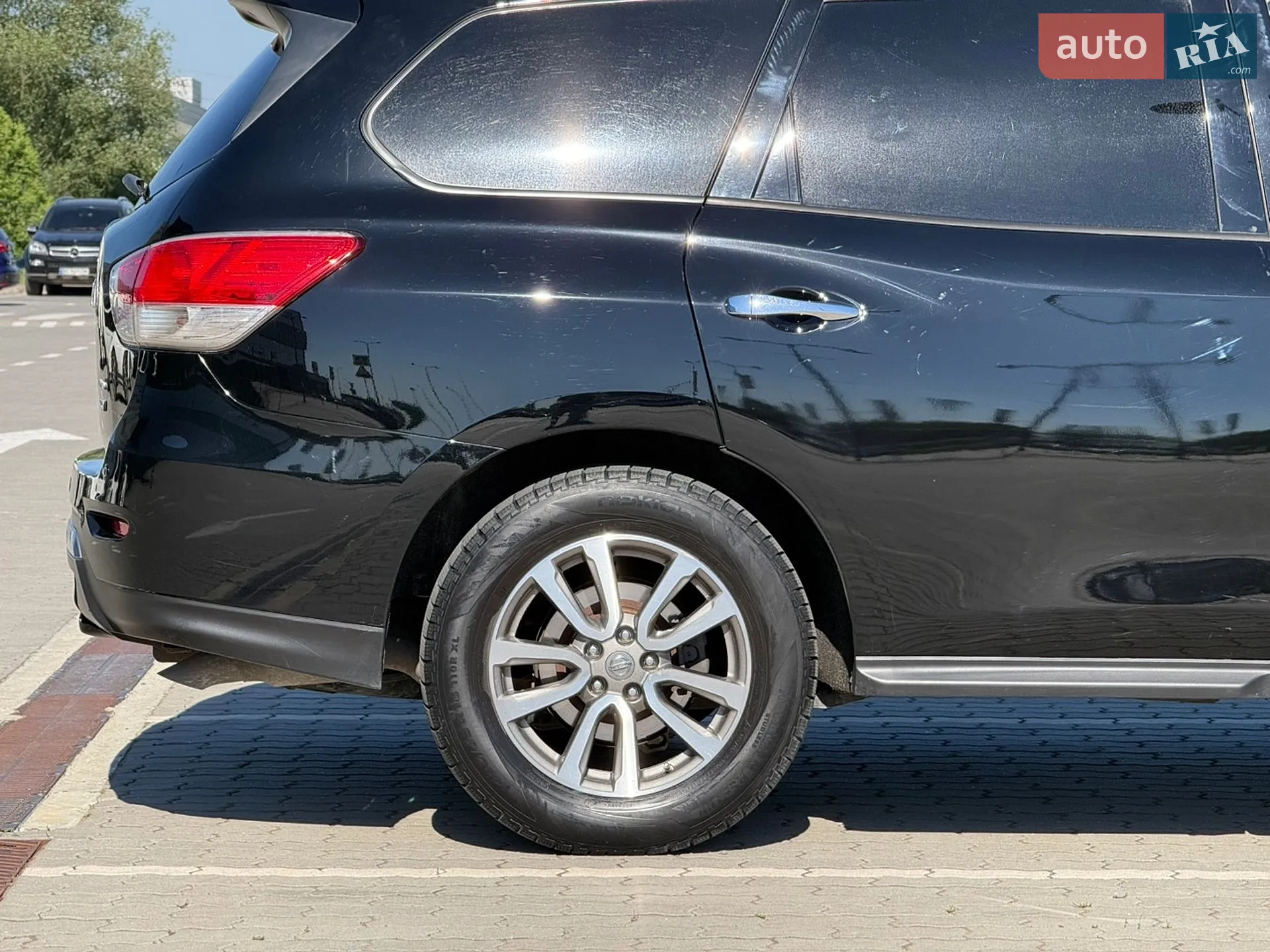 2014 Nissan Pathfinder - мініатюра 23