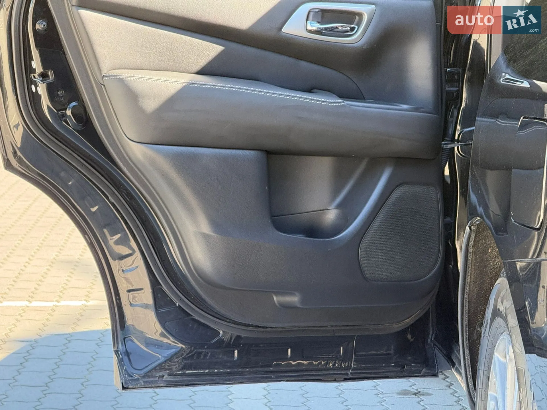 2014 Nissan Pathfinder - мініатюра 32