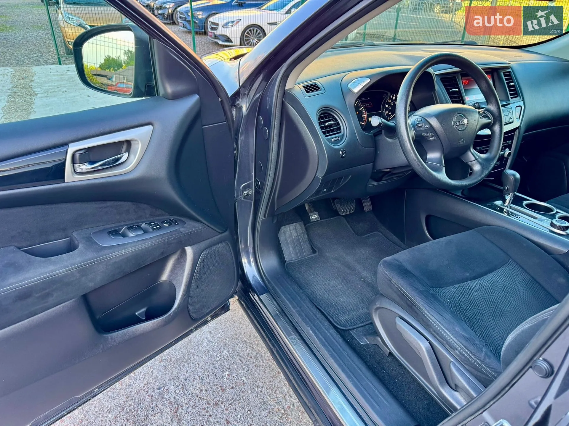 2014 Nissan Pathfinder - мініатюра 35