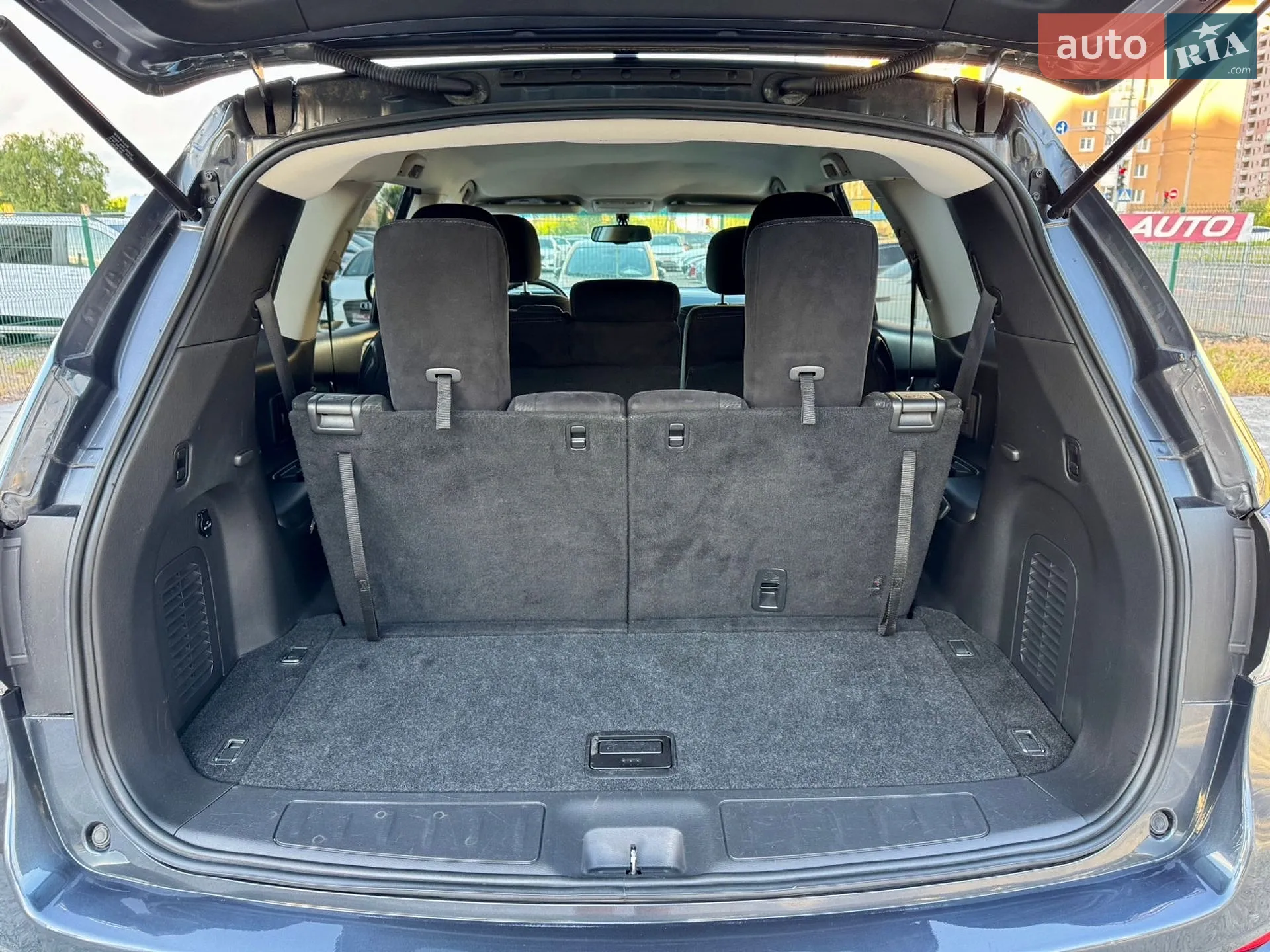 2014 Nissan Pathfinder - мініатюра 47