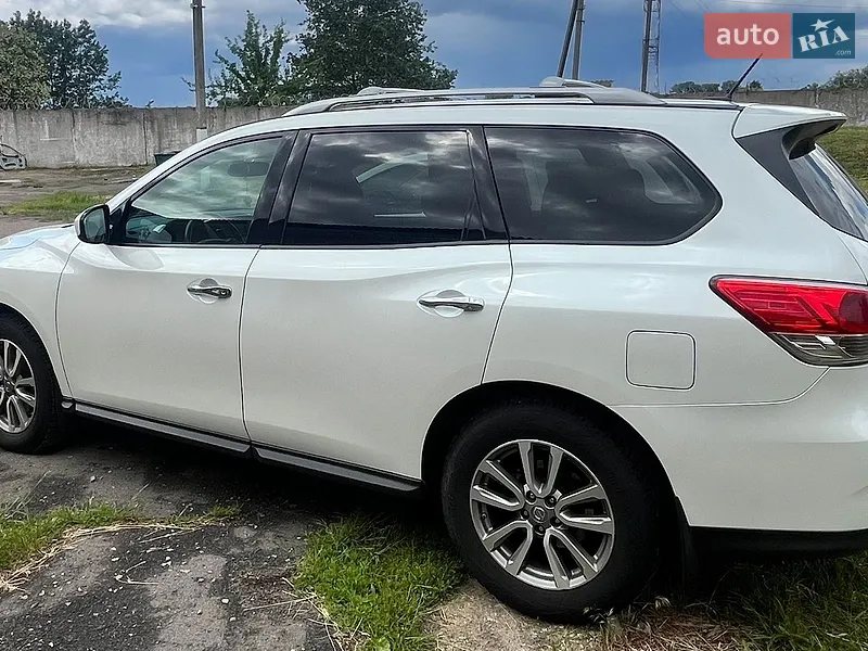 Nissan Pathfinder 2015 VIN 5N1AR2MM7FC641006 фото оголошення 5 з 47