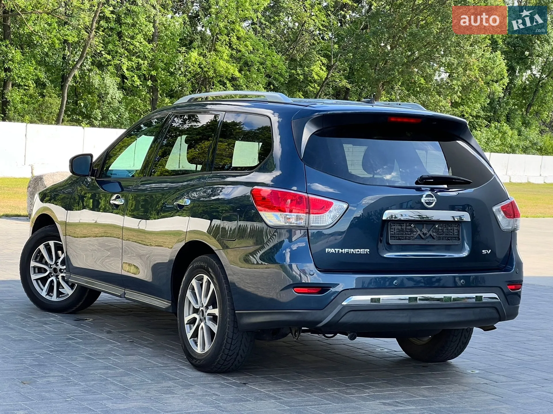 2015 Nissan Pathfinder - мініатюра 11