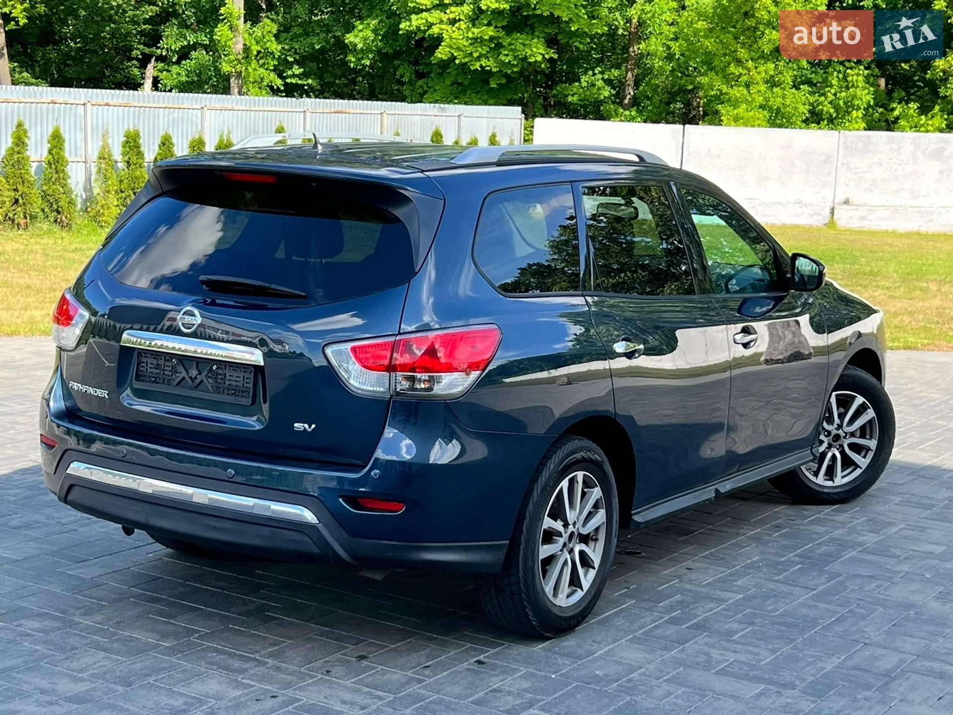 2015 Nissan Pathfinder - мініатюра 18