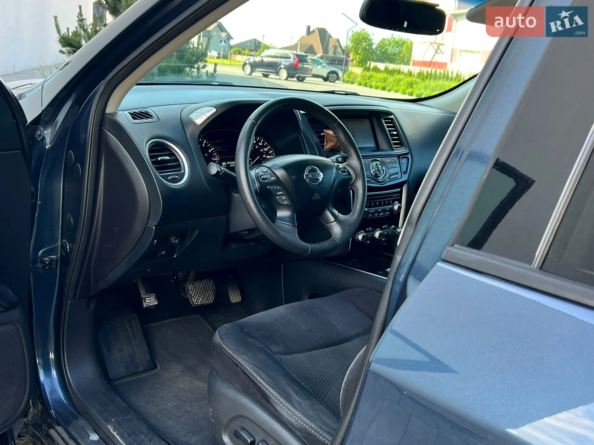 2015 Nissan Pathfinder - мініатюра 23