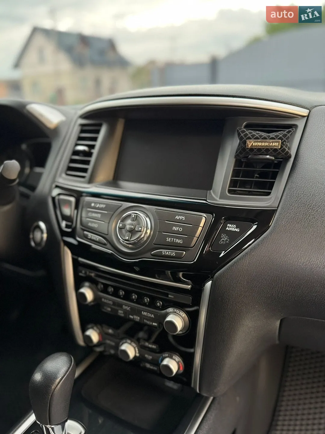 2020 Nissan Pathfinder - мініатюра 4