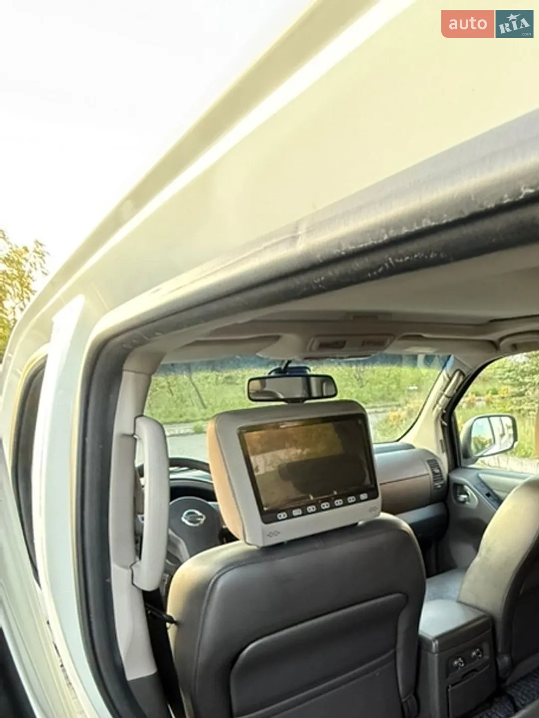 2011 Nissan Pathfinder - мініатюра 10