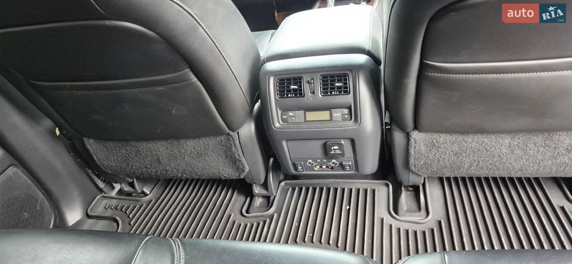 2014 Nissan Pathfinder - мініатюра 13