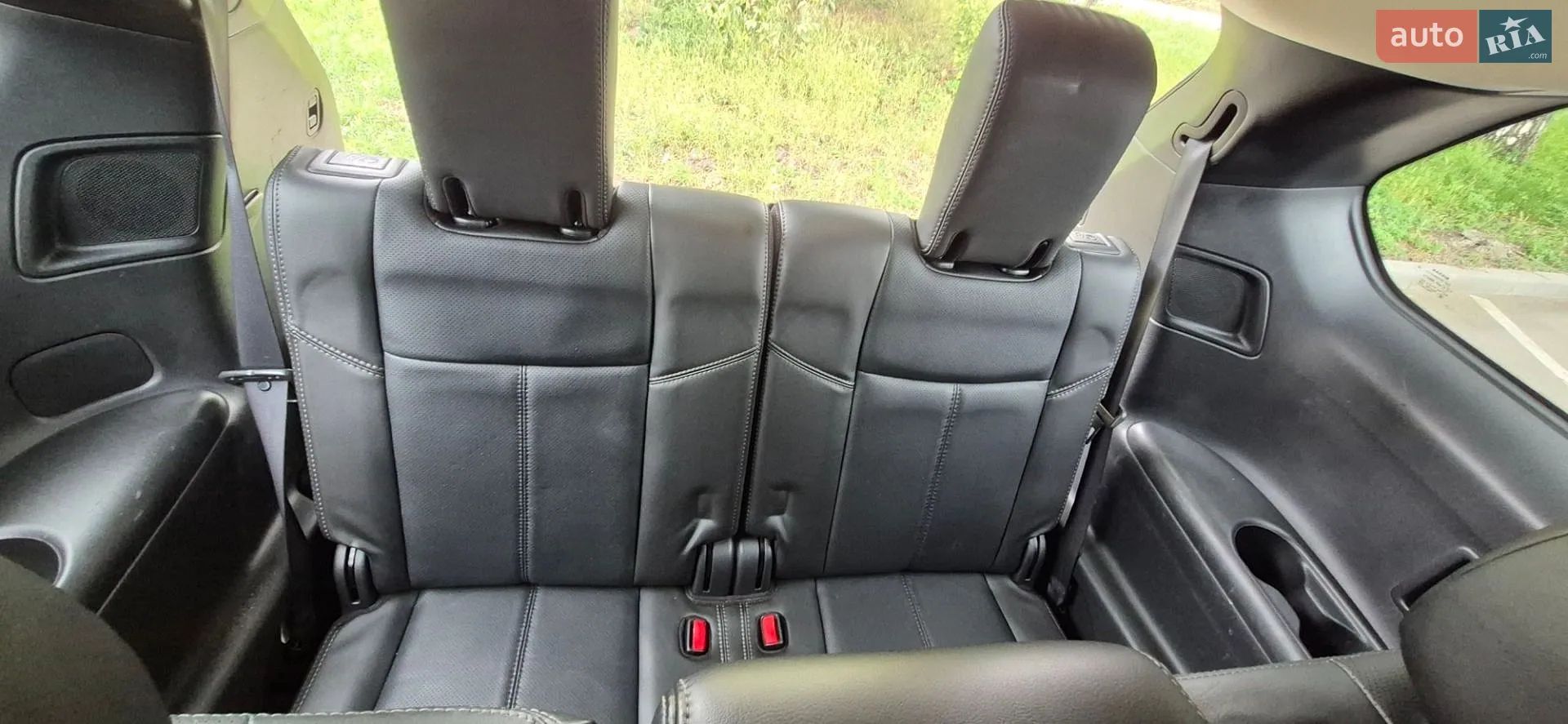 2014 Nissan Pathfinder - мініатюра 27