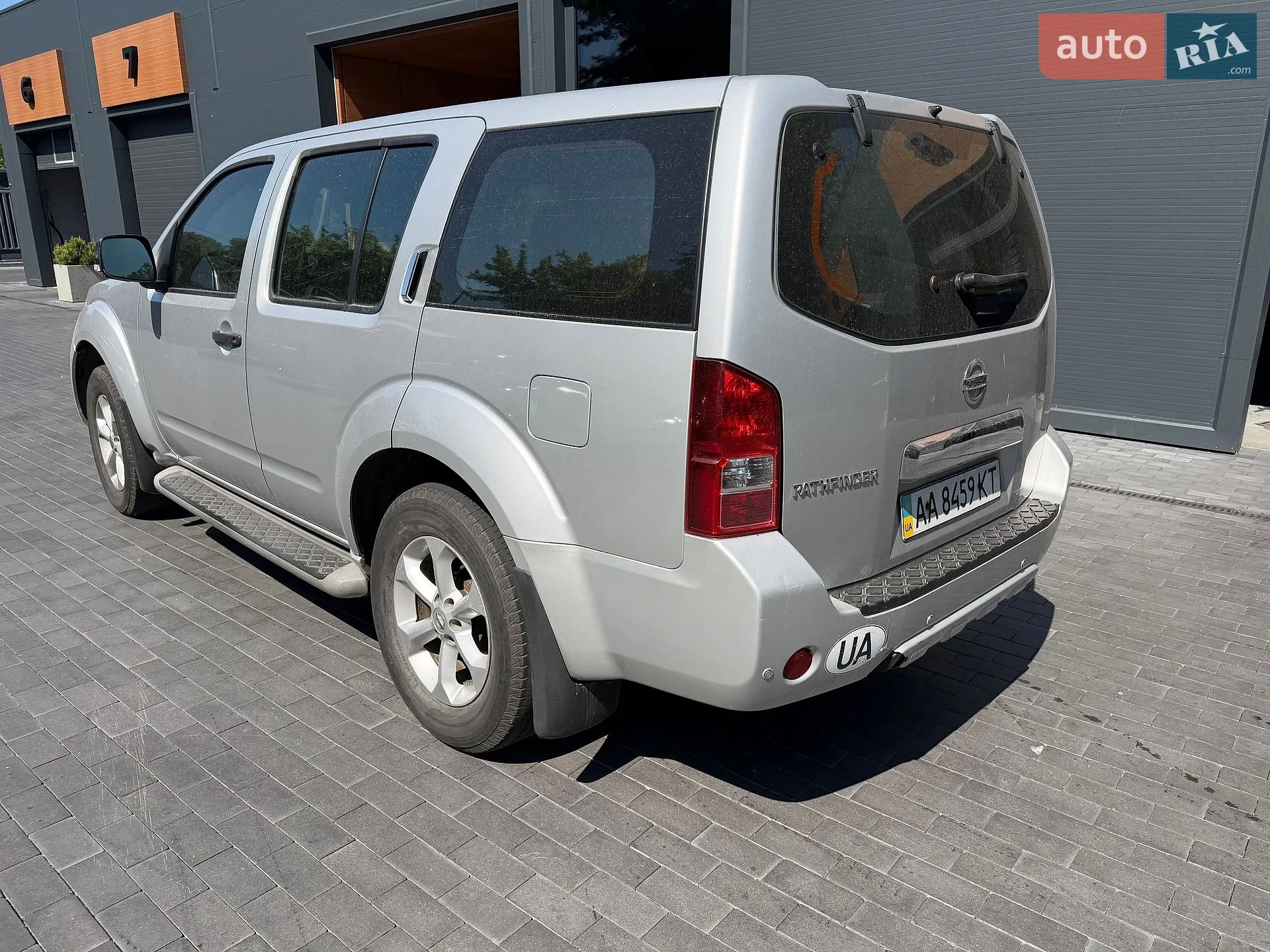 2011 Nissan Pathfinder - мініатюра 3