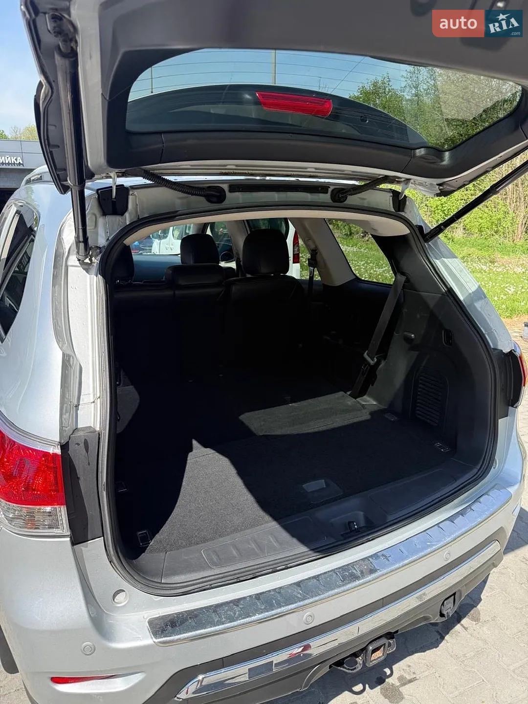 2016 Nissan Pathfinder - мініатюра 16