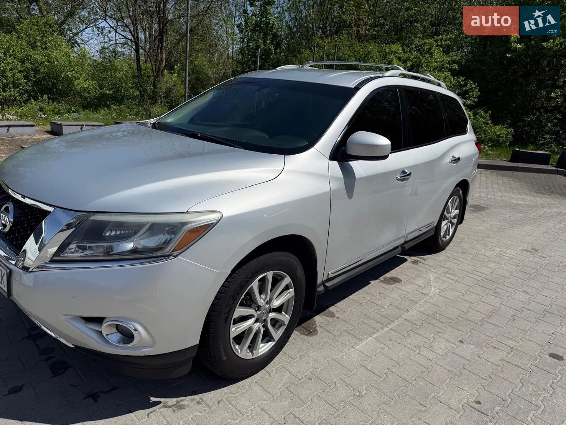 2016 Nissan Pathfinder - мініатюра 17