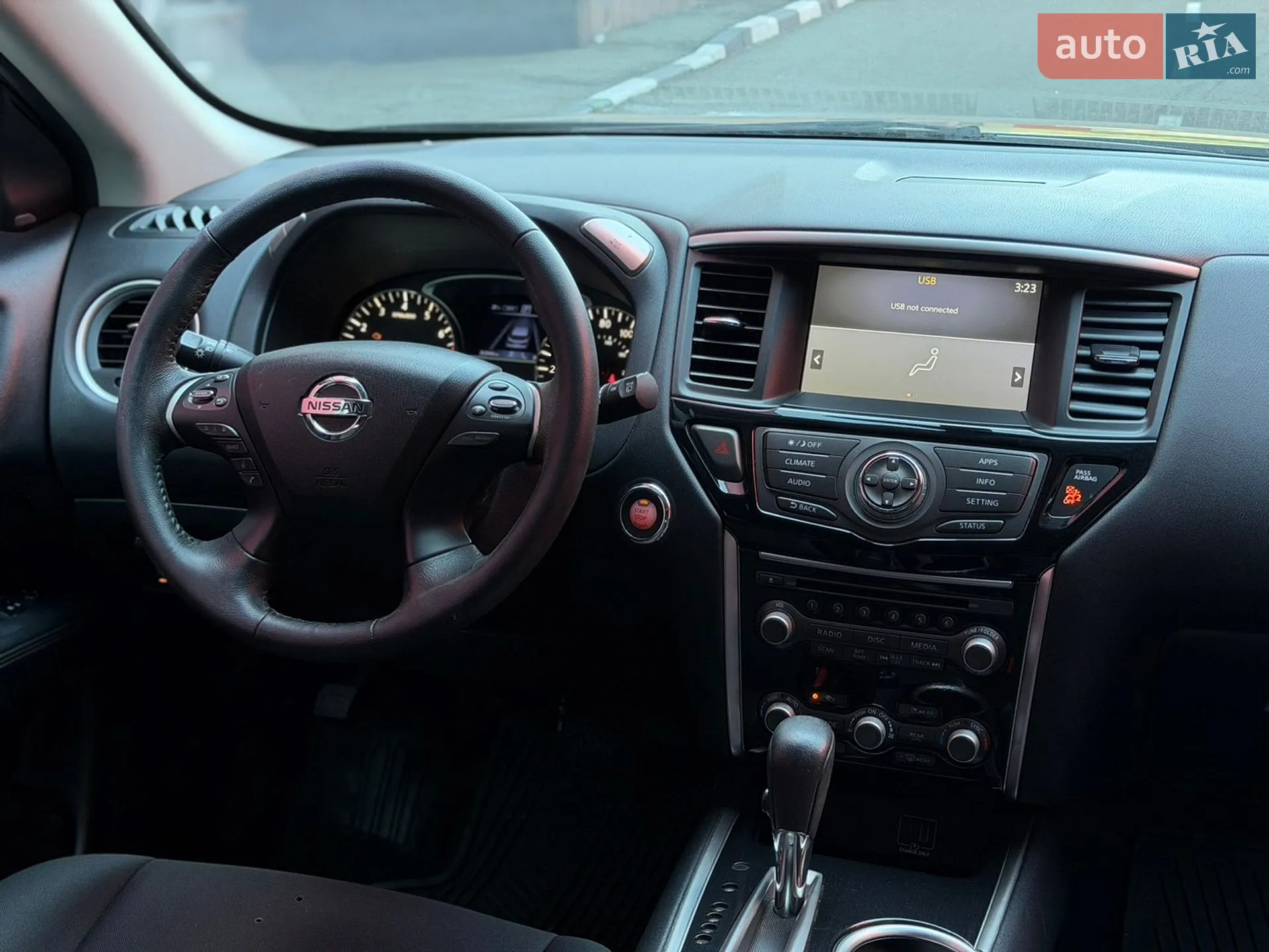 2020 Nissan Pathfinder - мініатюра 12