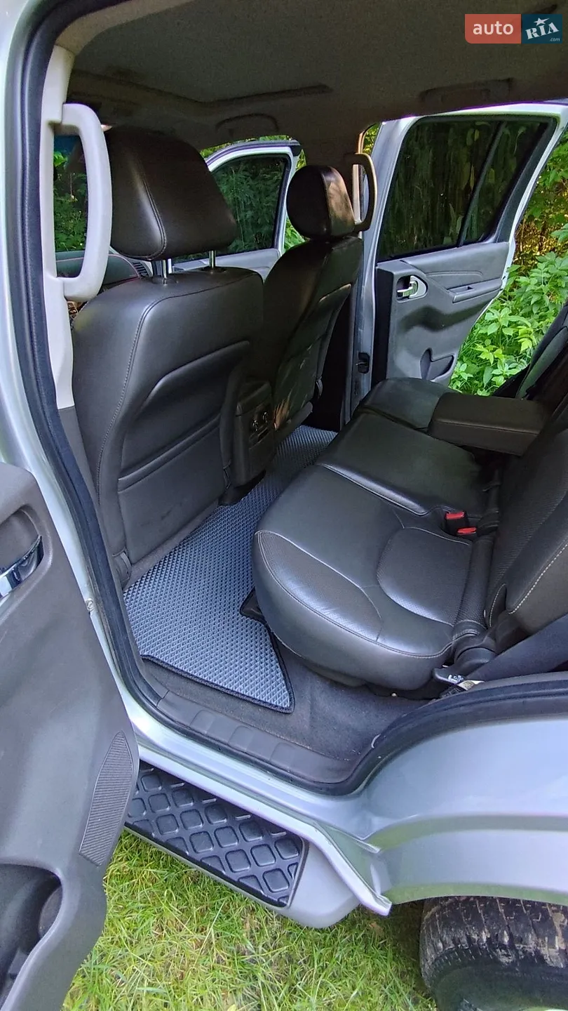 2012 Nissan Pathfinder - мініатюра 23