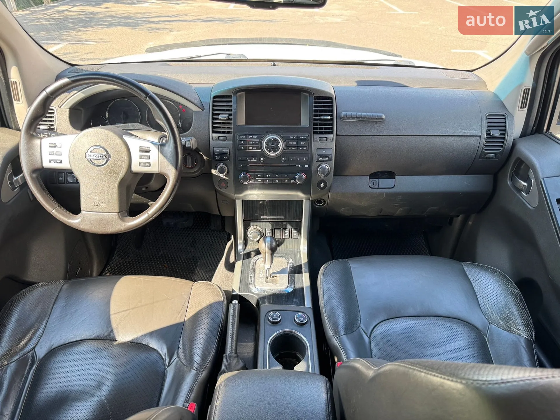 2011 Nissan Pathfinder - мініатюра 10