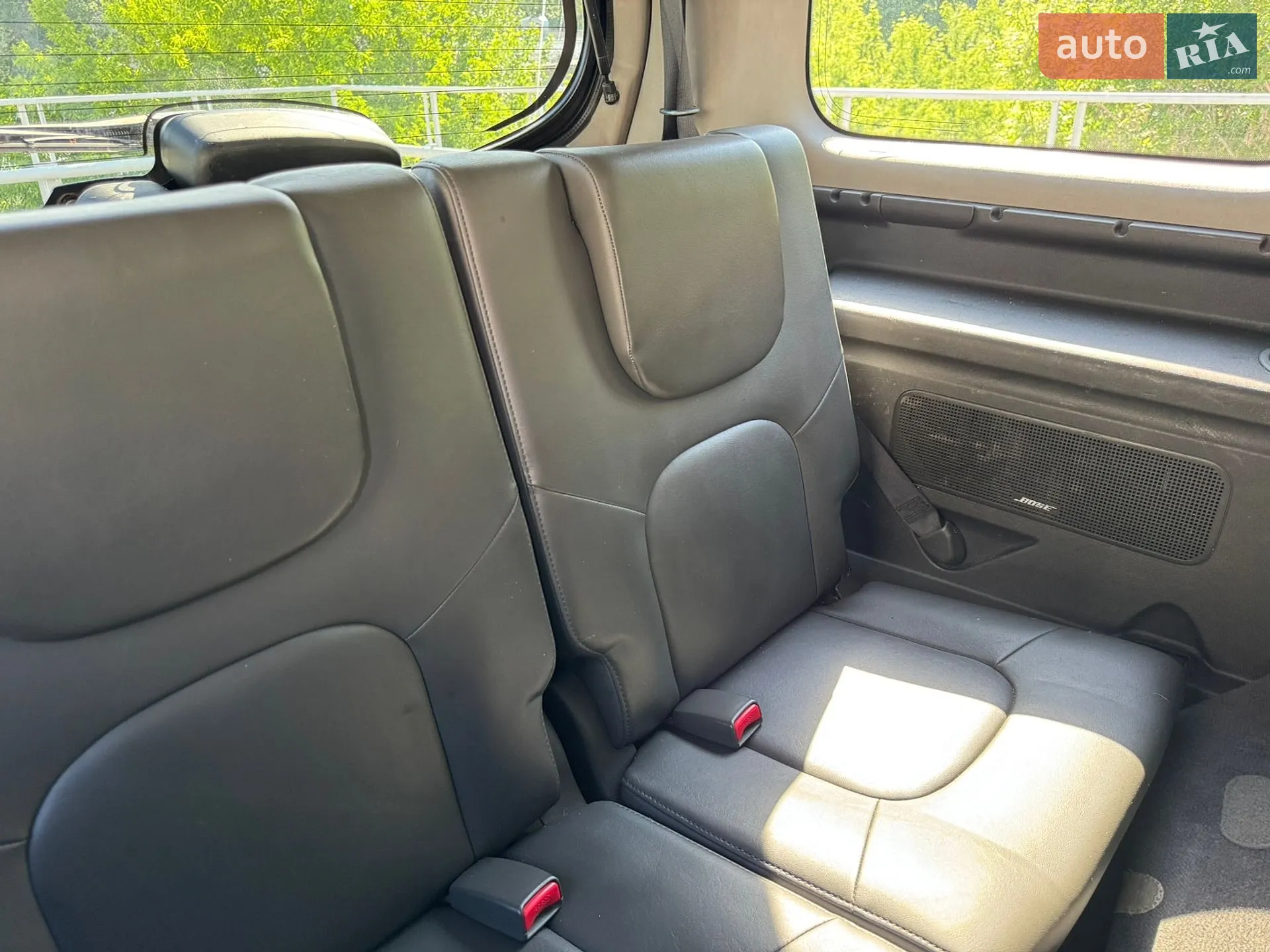 2011 Nissan Pathfinder - мініатюра 35