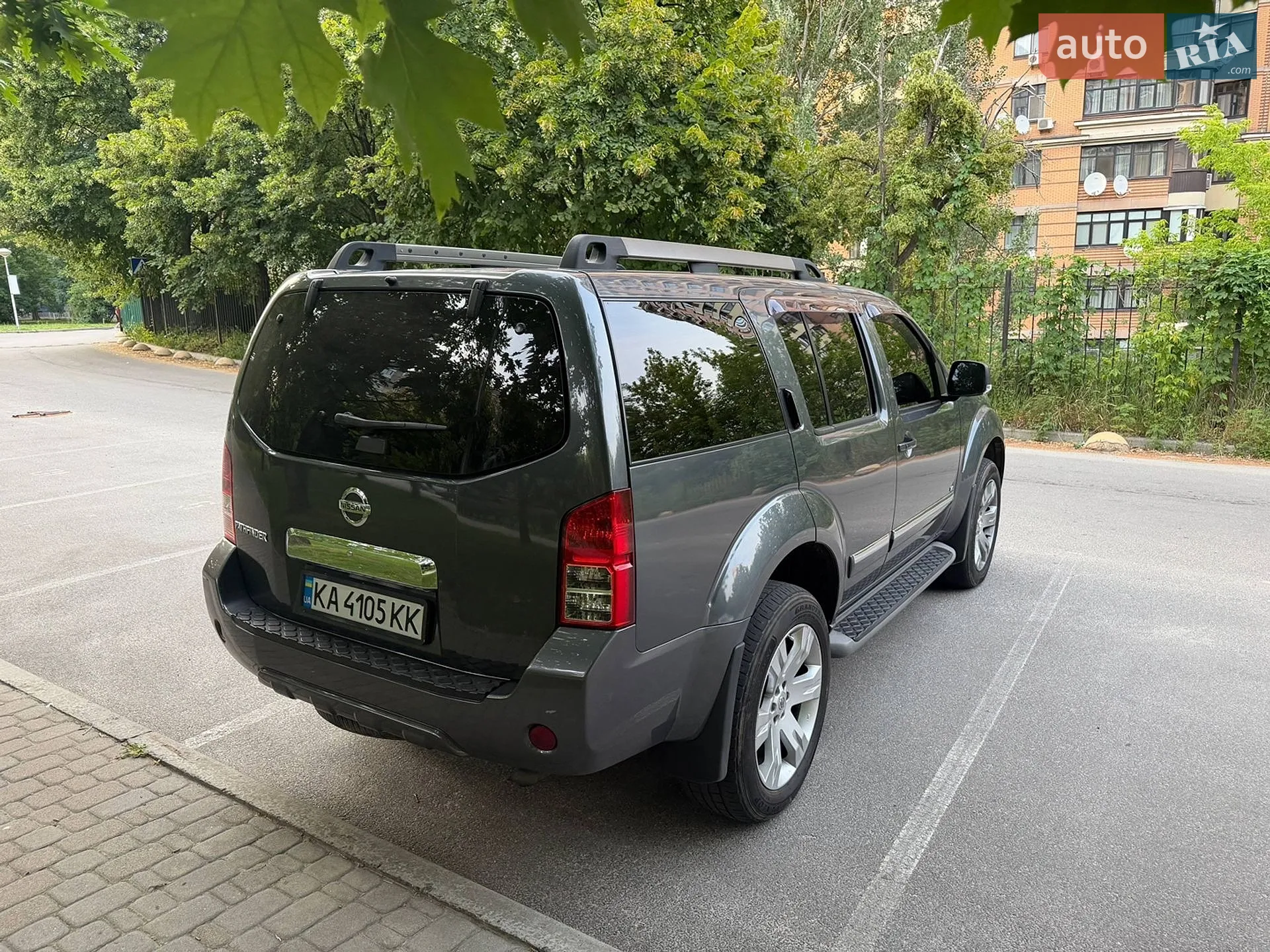2011 Nissan Pathfinder - мініатюра 9