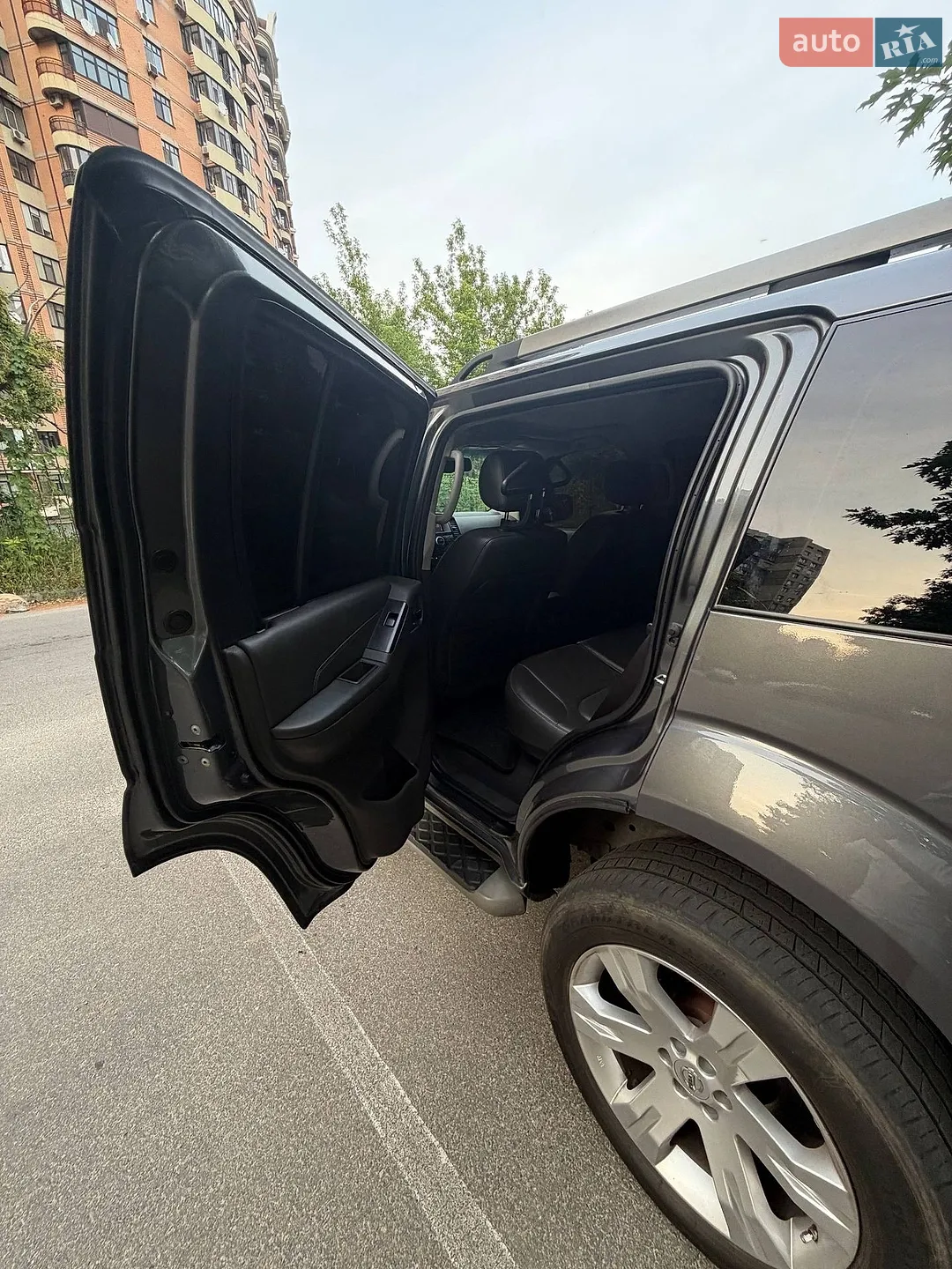 2011 Nissan Pathfinder - мініатюра 22