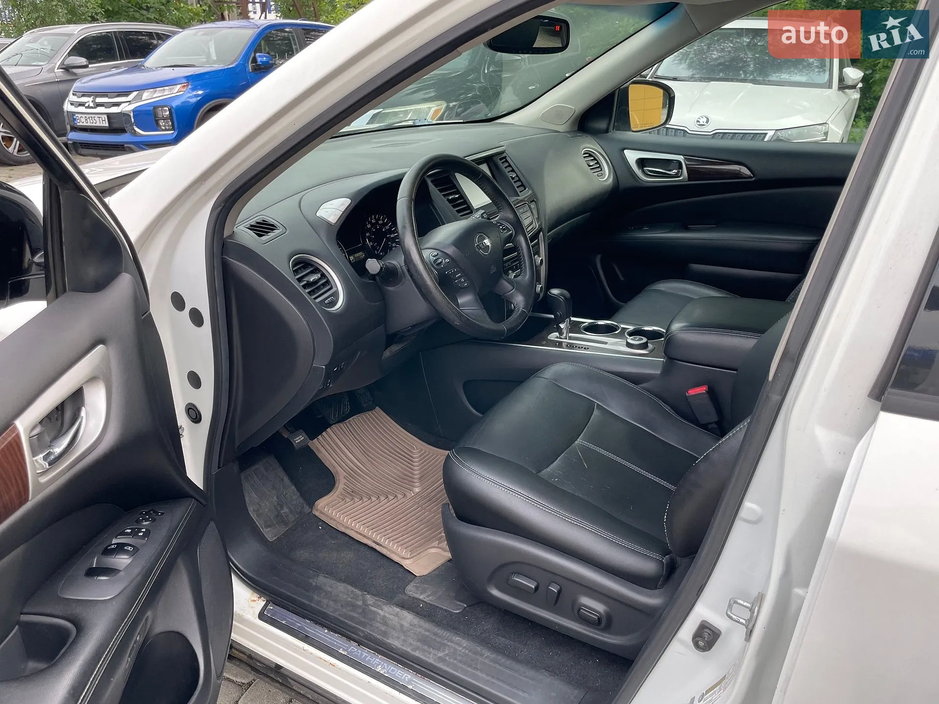 2014 Nissan Pathfinder - мініатюра 5
