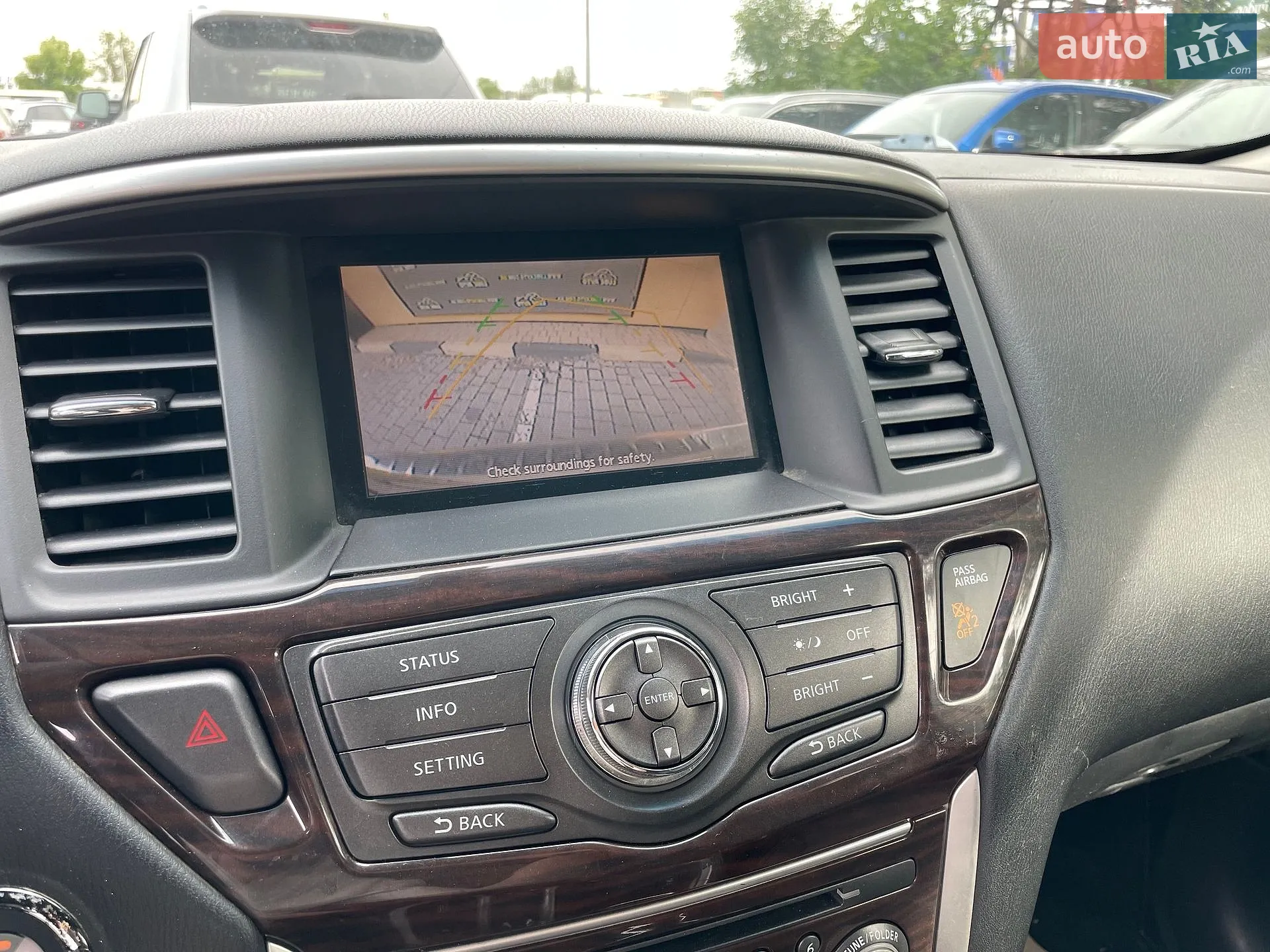 2014 Nissan Pathfinder - мініатюра 15