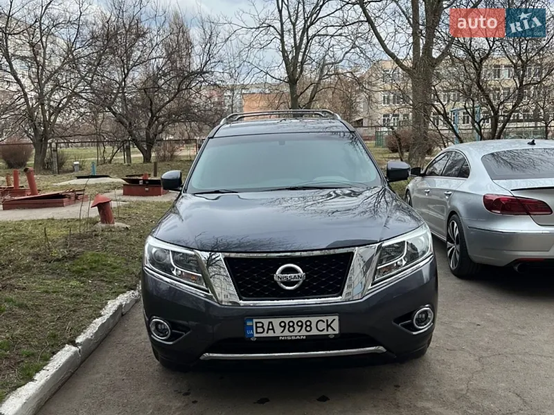 Nissan Pathfinder 2013