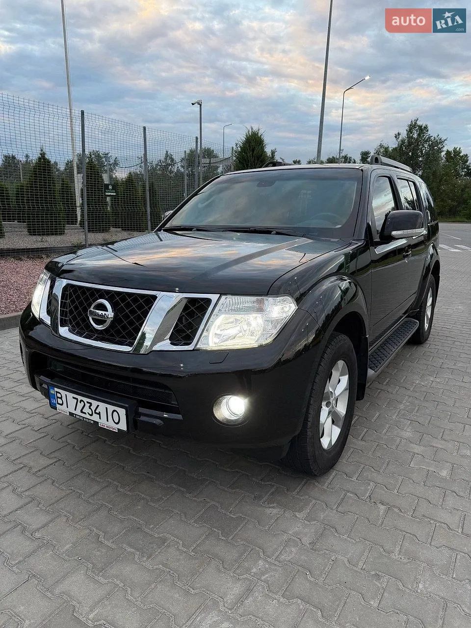 2012 Nissan Pathfinder - фото 1