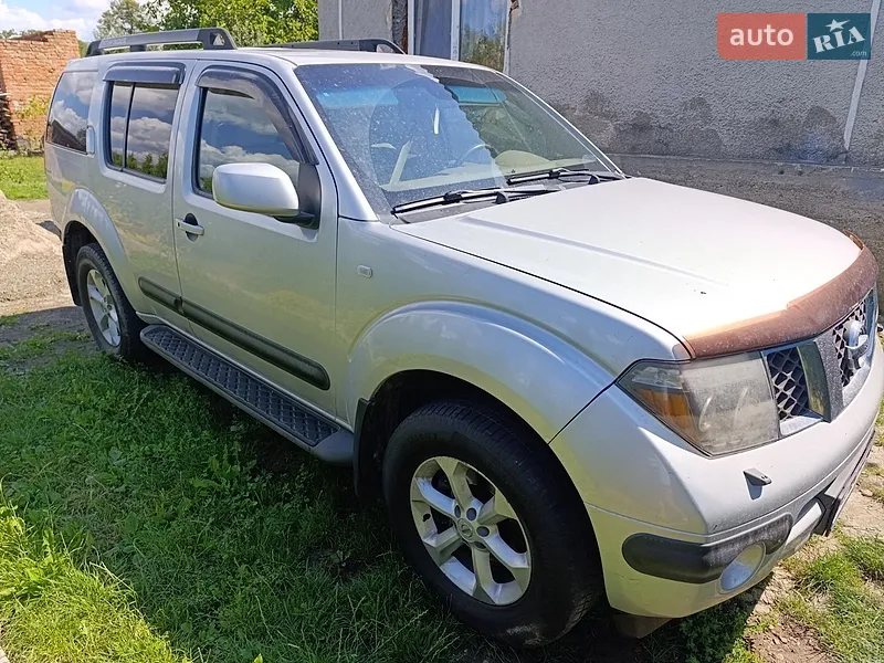 Nissan Pathfinder 2006