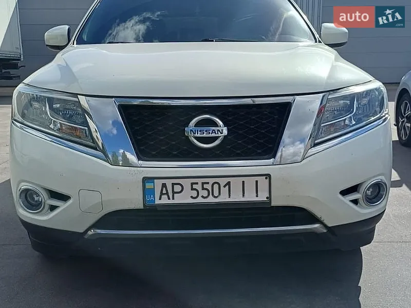 Nissan Pathfinder 2014