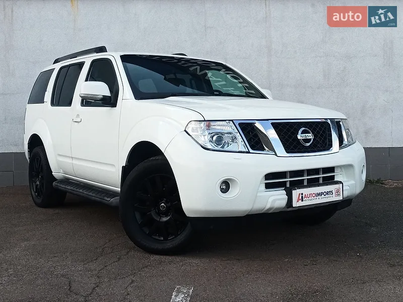 Nissan Pathfinder 2012