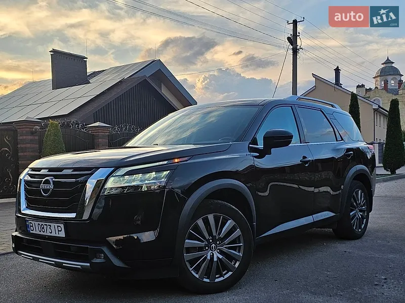 Nissan Pathfinder 2021