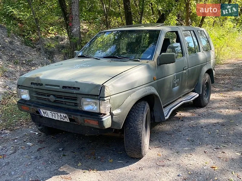 Nissan Pathfinder 1995