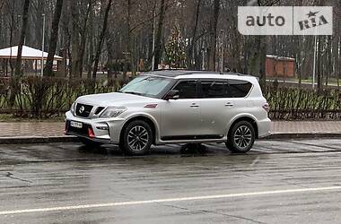 Позашляховик / Кросовер Nissan Patrol 2011 в Києві