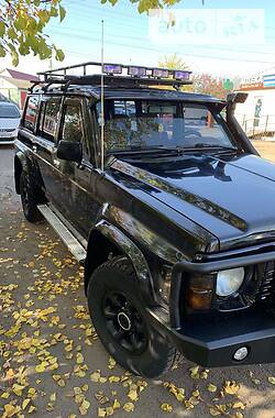 Внедорожник / Кроссовер Nissan Patrol 1995 в Яготине