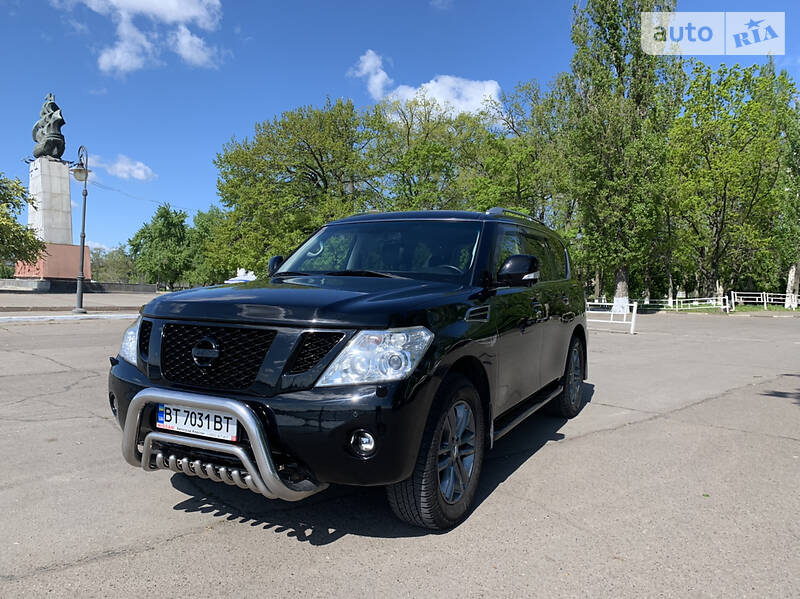 Внедорожник / Кроссовер Nissan Patrol 2011 в Херсоне