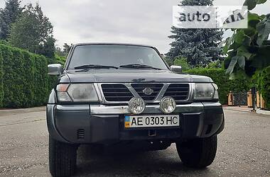 Позашляховик / Кросовер Nissan Patrol 1999 в Києві