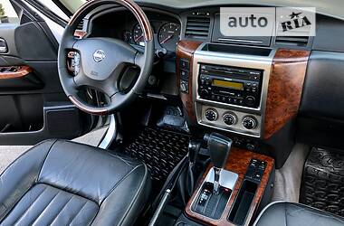 Позашляховик / Кросовер Nissan Patrol 2004 в 