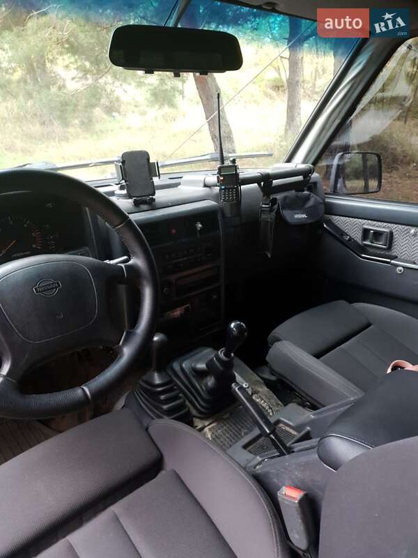 Позашляховик / Кросовер Nissan Patrol 1998 в Києві