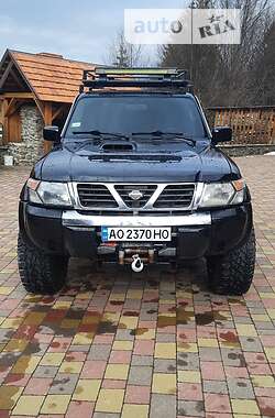 Позашляховик / Кросовер Nissan Patrol 2001 в Міжгір'ї