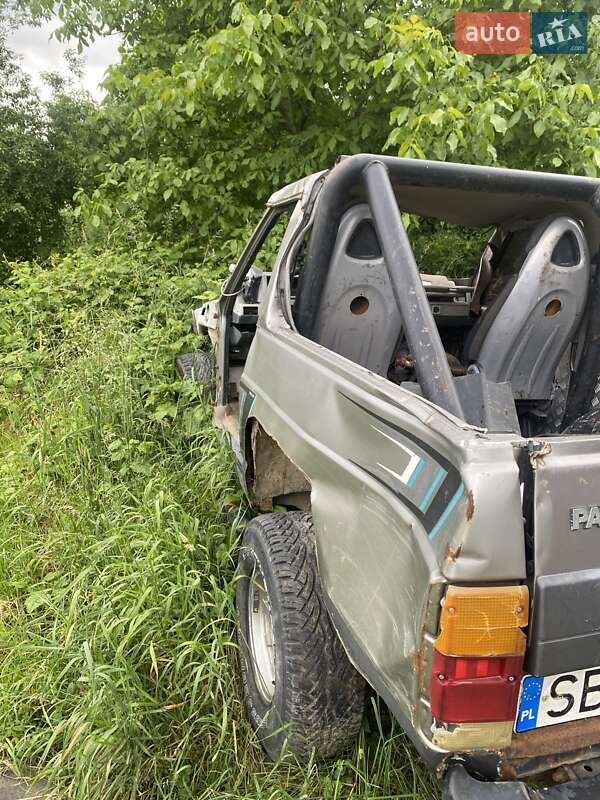 Позашляховик / Кросовер Nissan Patrol 1991 в Івано-Франківську